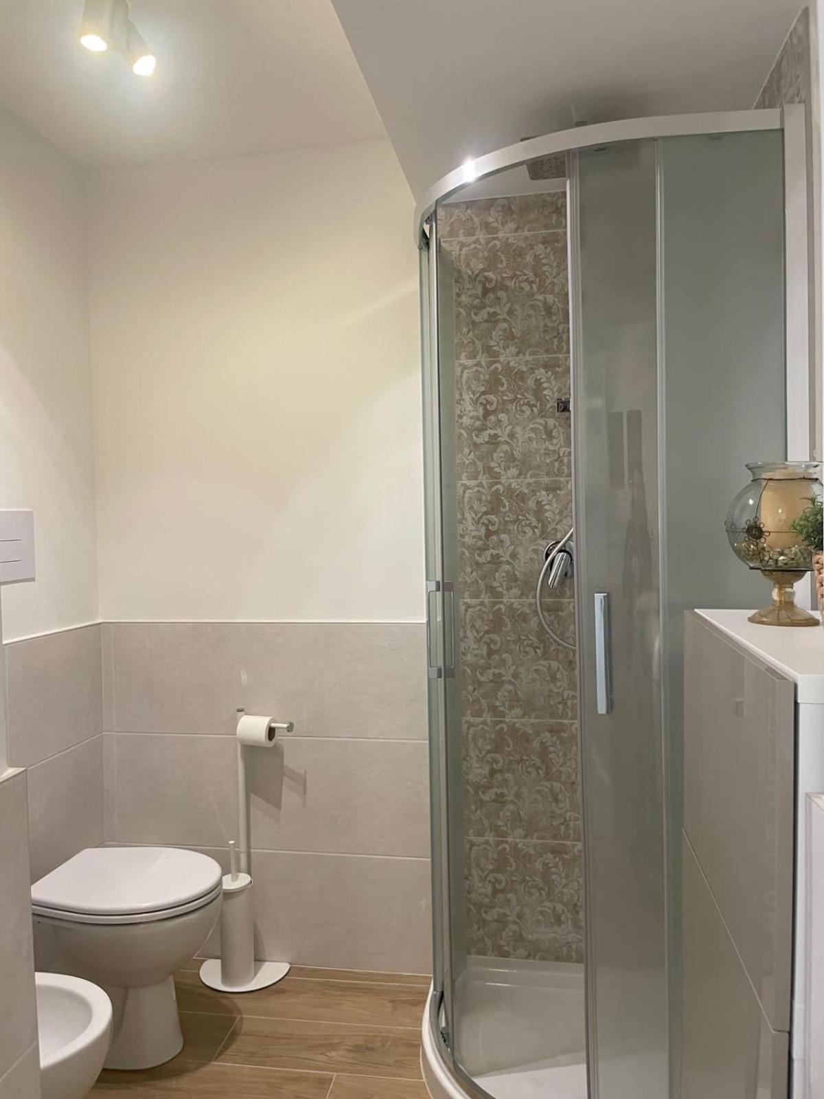Cairoli14 Apartman Brescia megye Kültér fotó