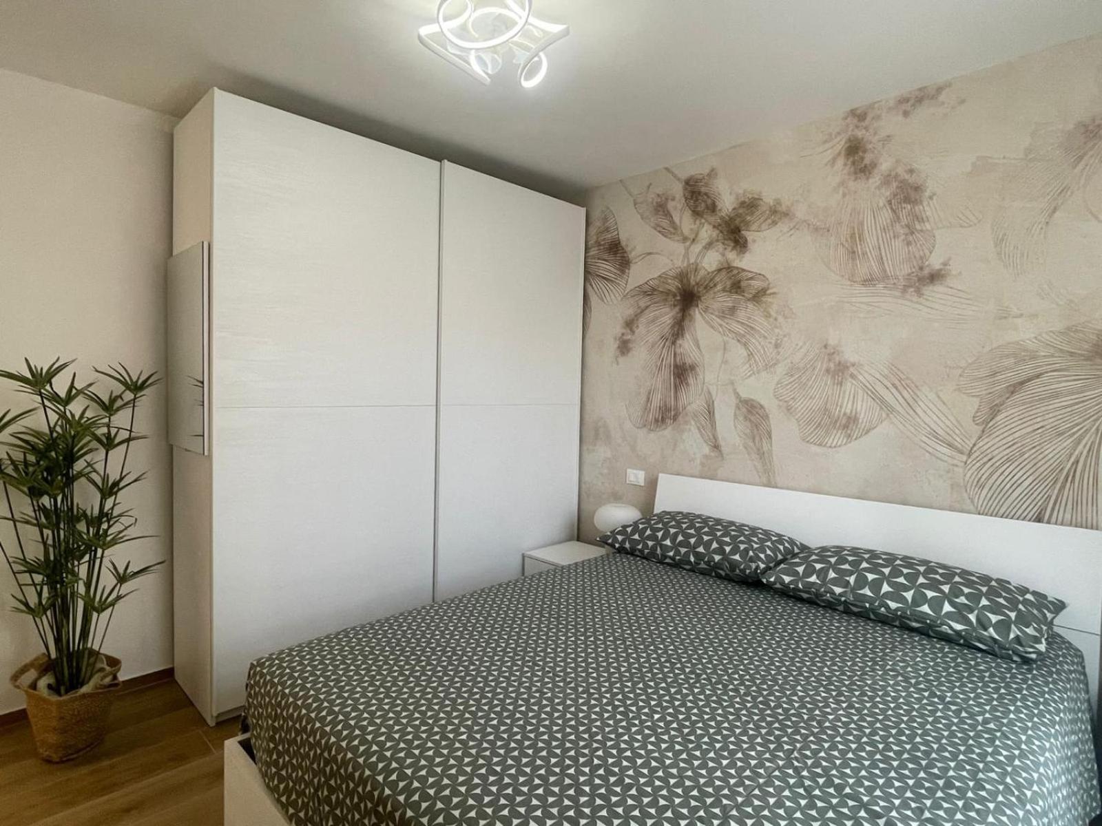 Cairoli14 Apartman Brescia megye Kültér fotó